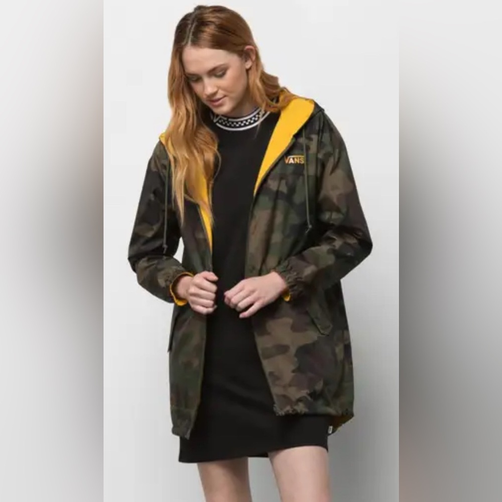 Vans  Reversible Parka Rain Jacket Women's M Camo (Doesn’t Have Size On It )